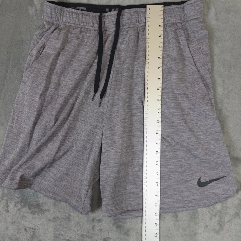 Nike Dri-FIT Training Shorts Mens Large Gray Heather AA1555-027 Athletic Gym